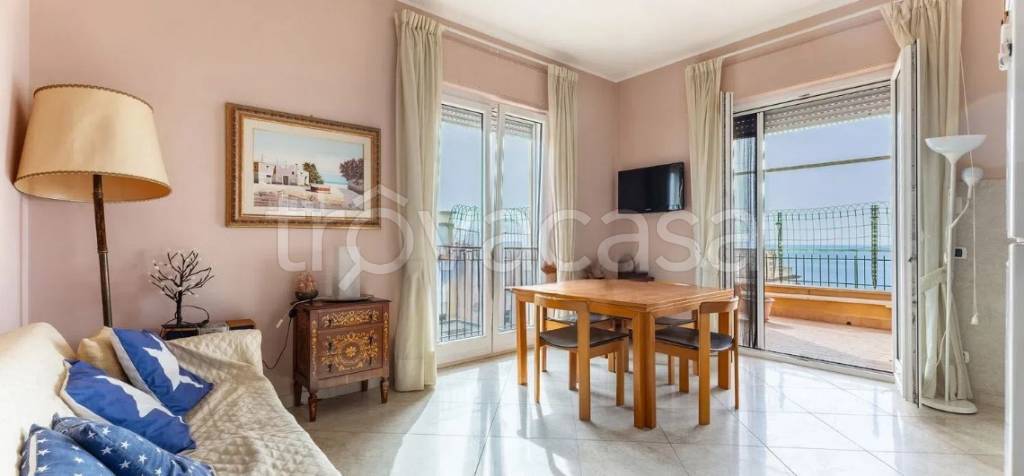 appartamento in vendita a Ladispoli