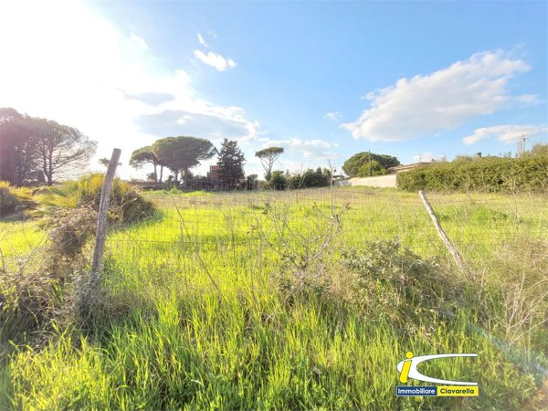 terreno edificabile in vendita a Ladispoli in zona Monteroni