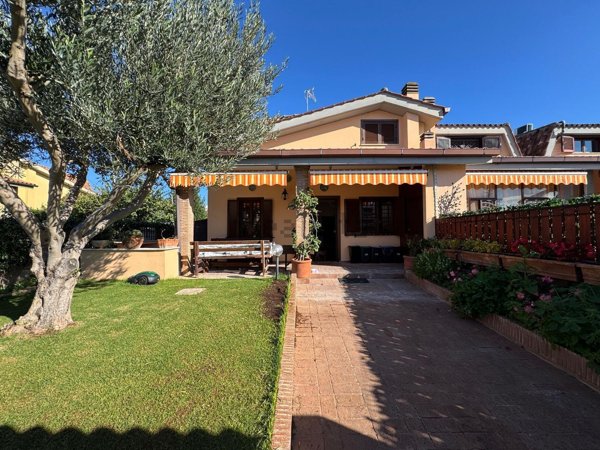 appartamento in vendita a Ladispoli