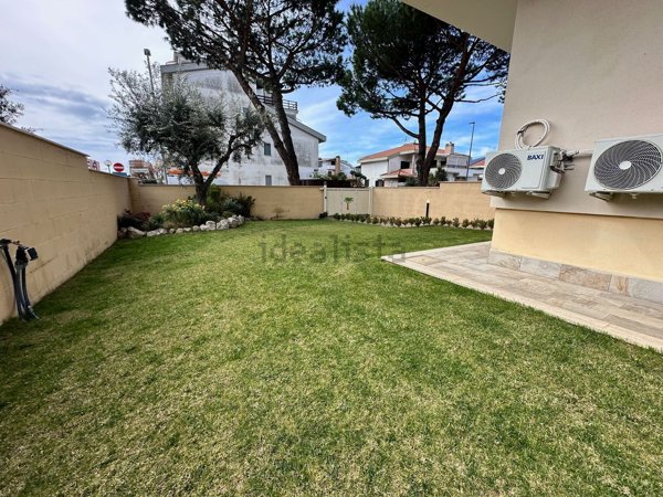 appartamento in vendita a Ladispoli