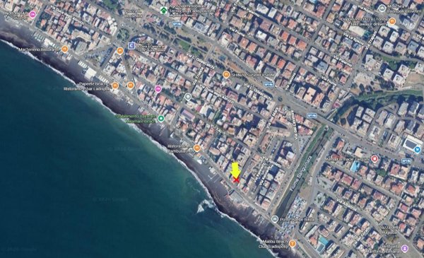 locale commerciale in vendita a Ladispoli