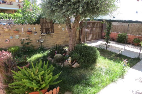 casa indipendente in vendita a Ladispoli