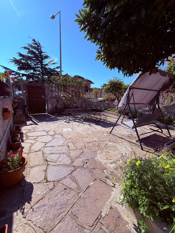 casa indipendente in vendita a Ladispoli