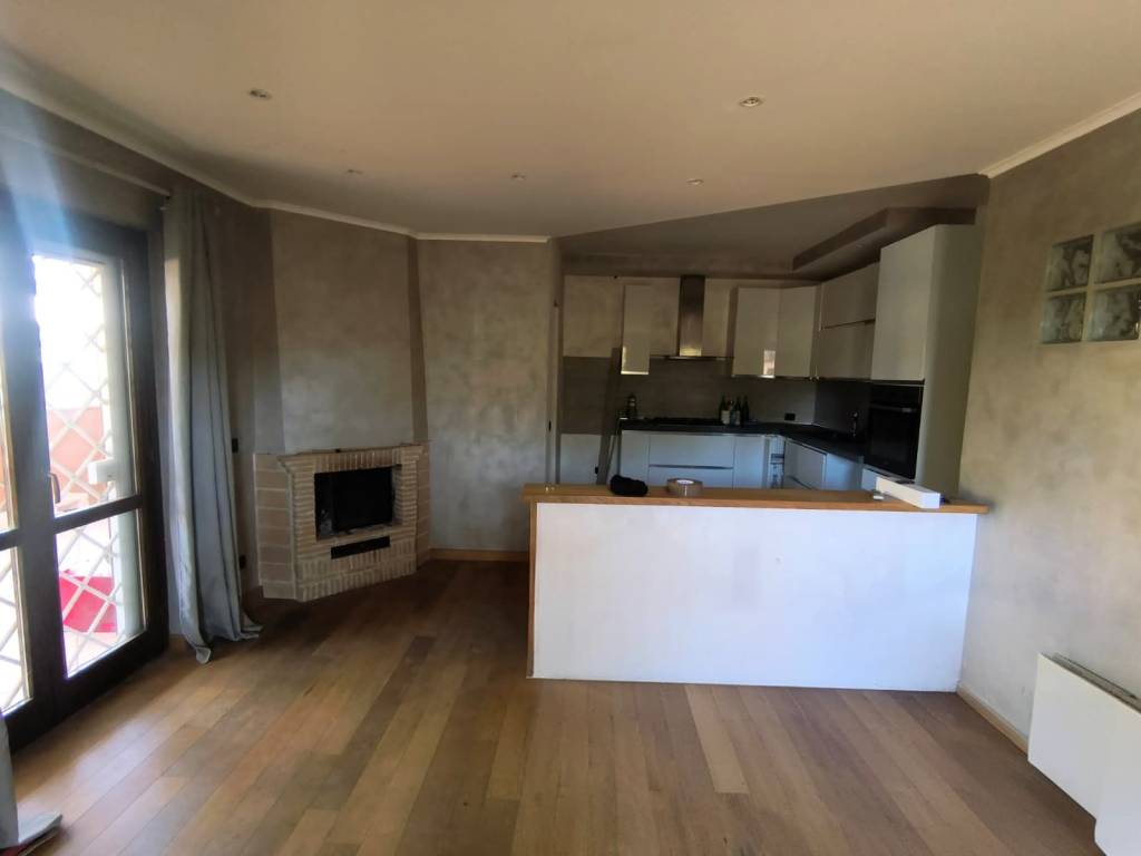 casa indipendente in vendita a Ladispoli