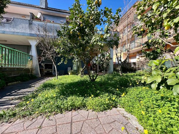 casa indipendente in vendita a Ladispoli