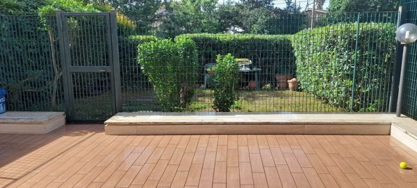 casa indipendente in vendita a Ladispoli