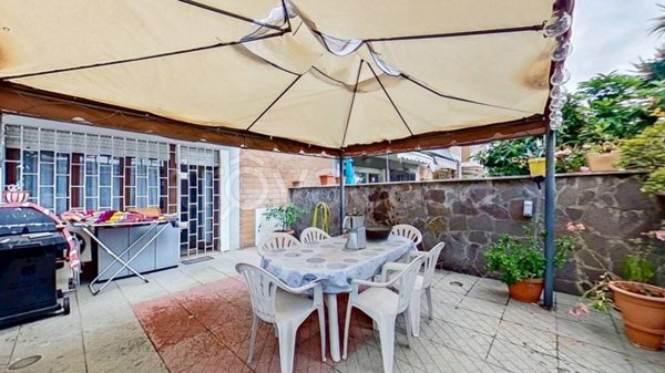 casa indipendente in vendita a Ladispoli