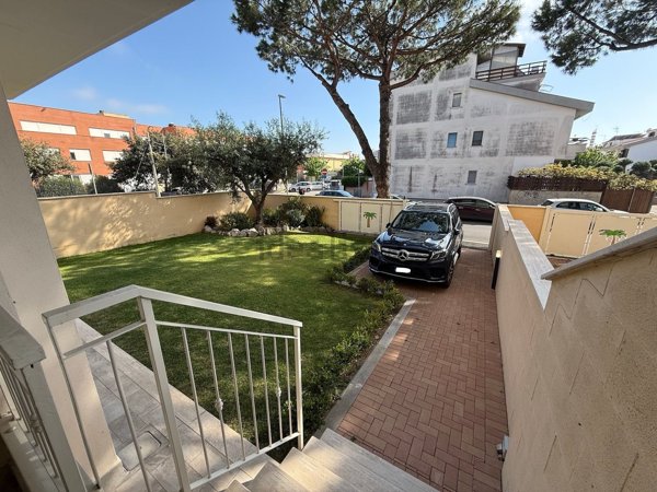 appartamento in vendita a Ladispoli