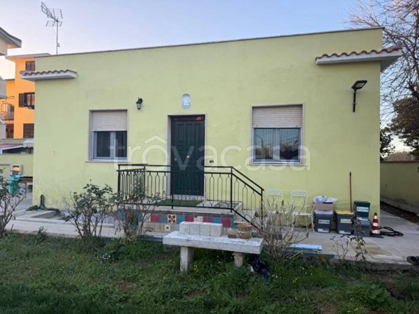 casa indipendente in vendita a Ladispoli