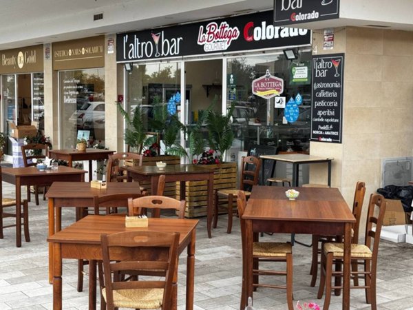 negozio in vendita a Ladispoli
