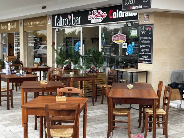 negozio in vendita a Ladispoli