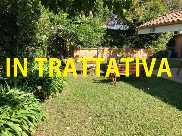 casa indipendente in vendita a Ladispoli in zona Marina di San Nicola