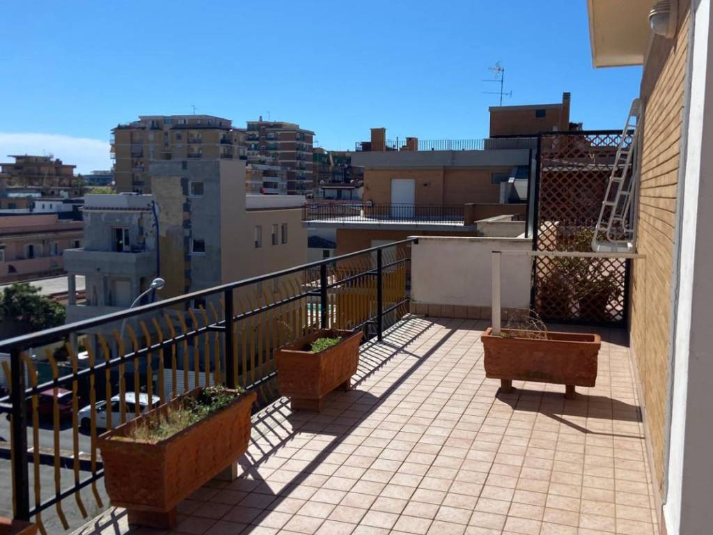 appartamento in vendita a Ladispoli