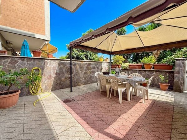 casa indipendente in vendita a Ladispoli