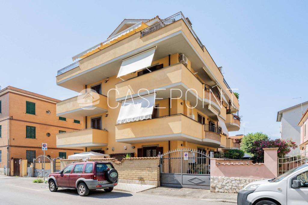 appartamento in vendita a Ladispoli
