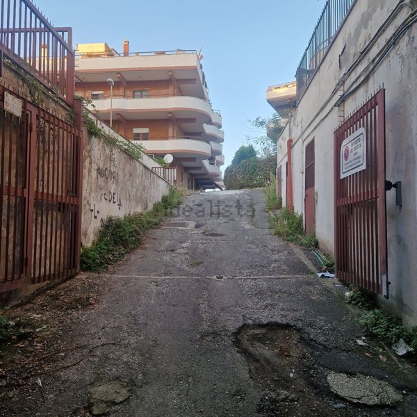 casa indipendente in vendita a Ladispoli