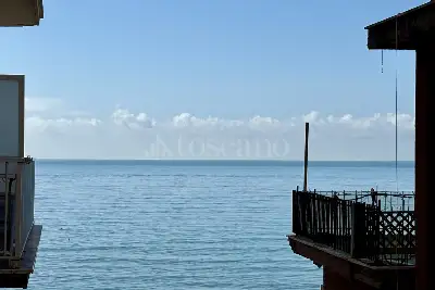 casa indipendente in vendita a Ladispoli