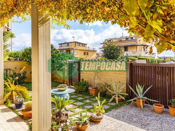 casa indipendente in vendita a Ladispoli