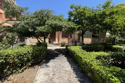 casa indipendente in vendita a Ladispoli