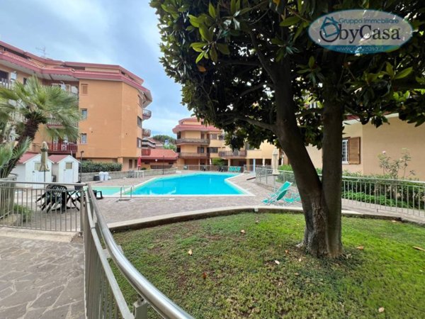 appartamento in vendita a Ladispoli in zona Marina di San Nicola