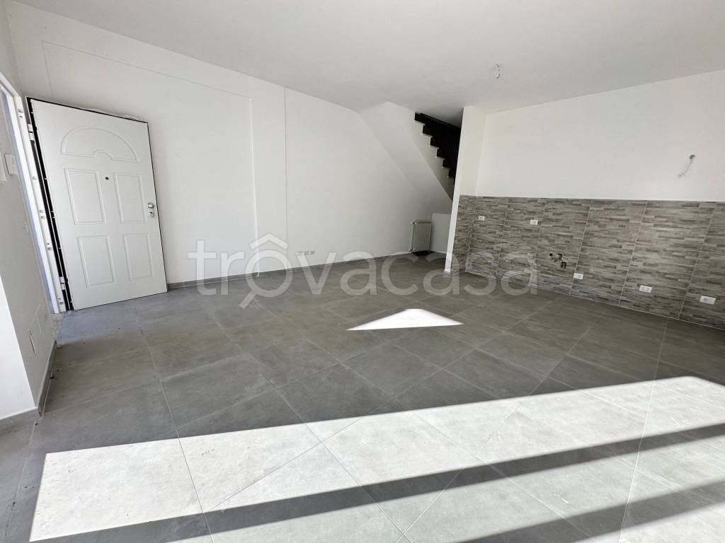 casa indipendente in vendita a Ladispoli