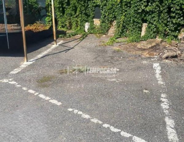 box auto in vendita a Ladispoli in zona Marina di San Nicola
