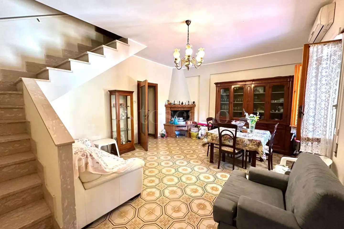 casa indipendente in vendita a Ladispoli