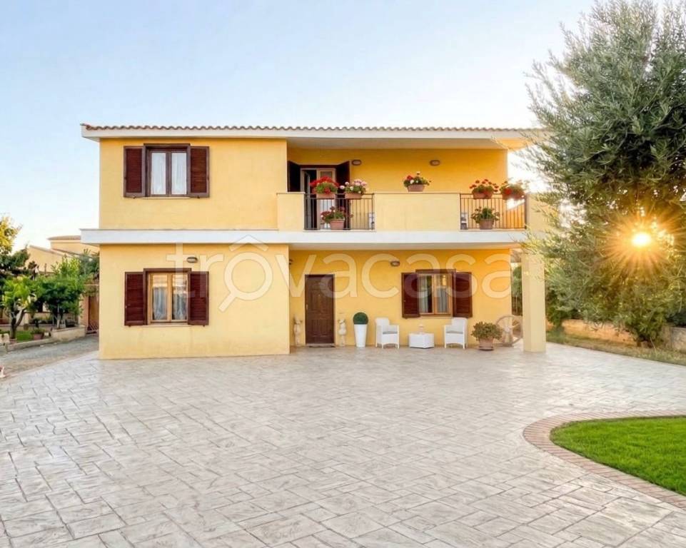 casa indipendente in vendita a Ladispoli