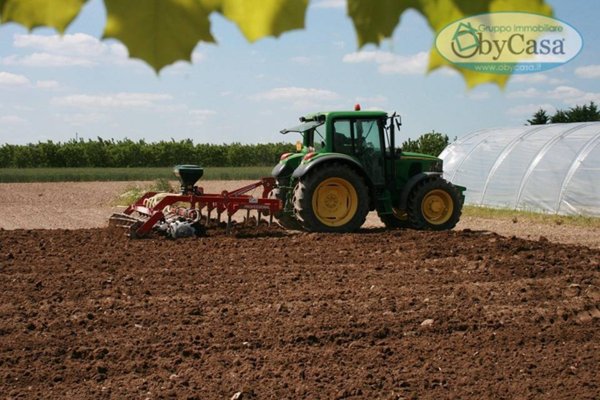 terreno in vendita a Ladispoli in zona Monteroni