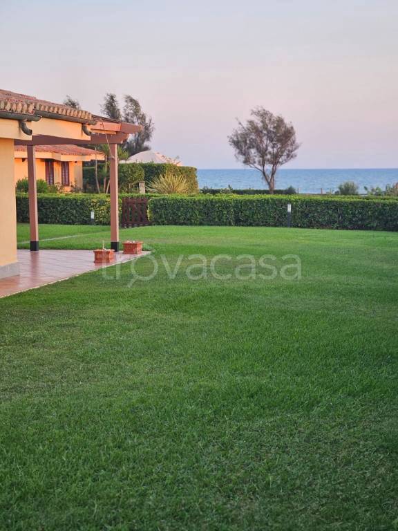 casa indipendente in vendita a Ladispoli