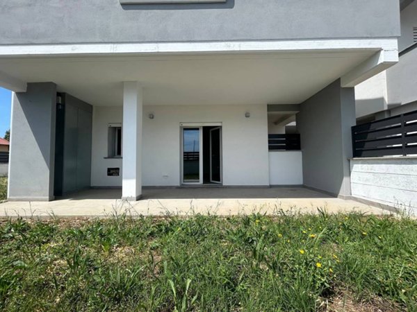 appartamento in vendita a Ladispoli in zona Monteroni