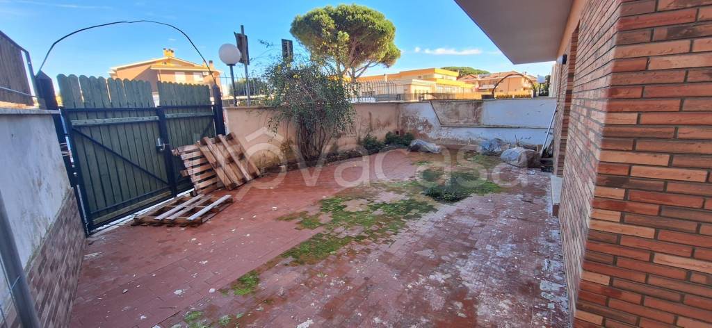 appartamento in vendita a Ladispoli