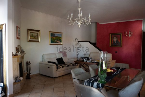 casa indipendente in vendita a Ladispoli