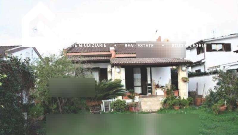 casa indipendente in vendita ad Ardea in zona Nuova Florida