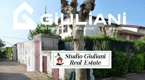 casa indipendente in vendita ad Ardea in zona Colle Romito