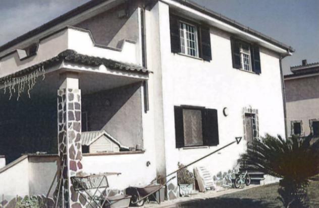 casa indipendente in vendita ad Ardea in zona Banditella