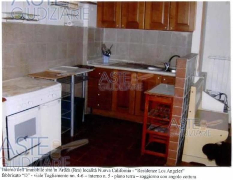 casa indipendente in vendita ad Ardea in zona Nuova California