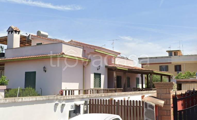 casa indipendente in vendita ad Ardea in zona Nuova Florida