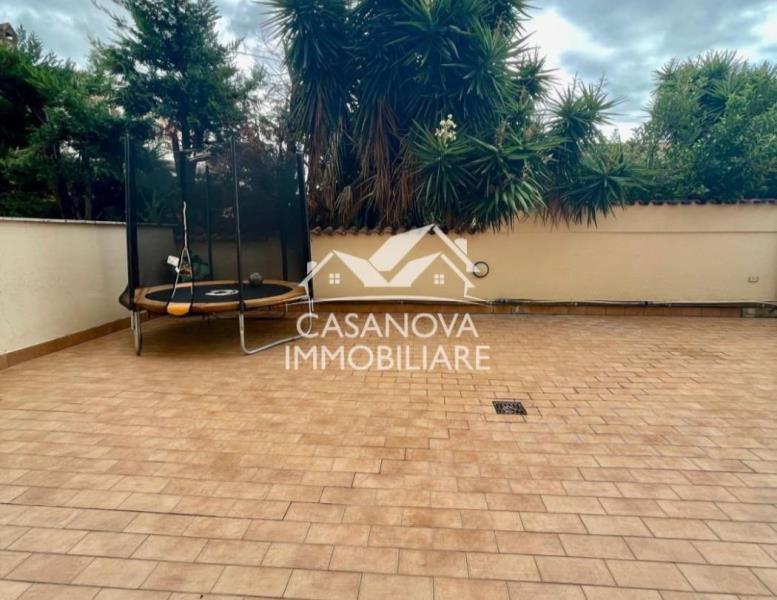 appartamento in vendita ad Ardea in zona Nuova Florida