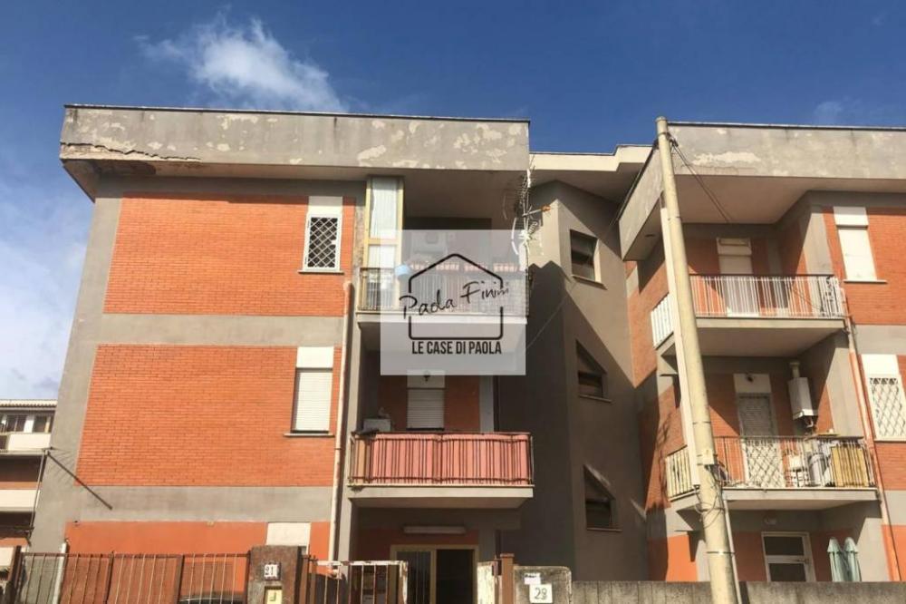 appartamento in vendita ad Ardea in zona Marina di Ardea