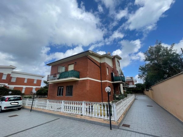 appartamento in vendita ad Ardea