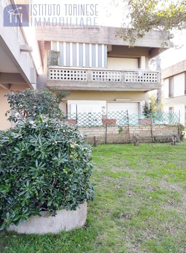 appartamento in vendita ad Ardea in zona Nuova California