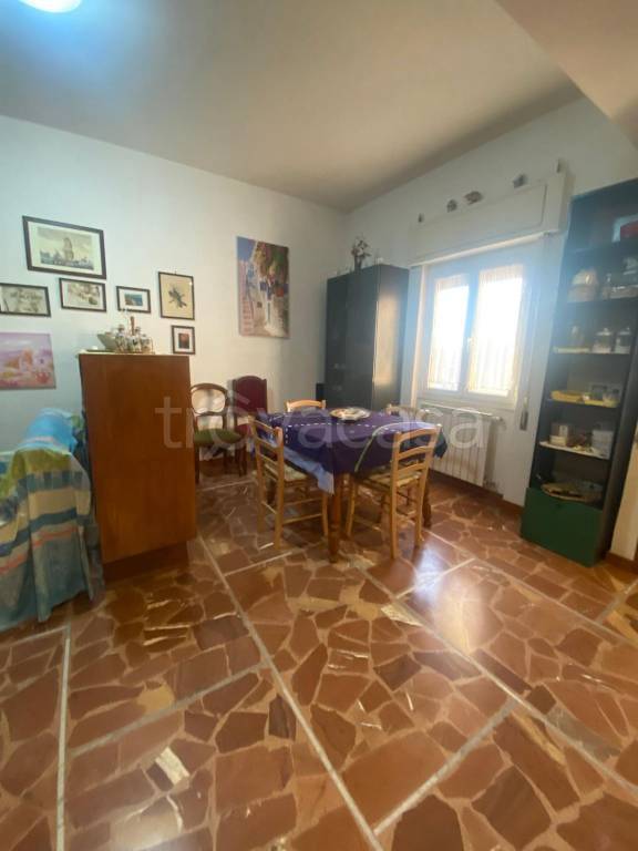 appartamento in vendita ad Ardea in zona Marina di Ardea