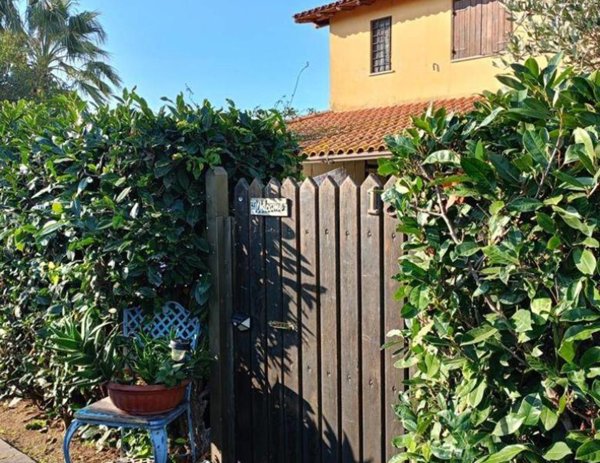 casa indipendente in vendita ad Ardea