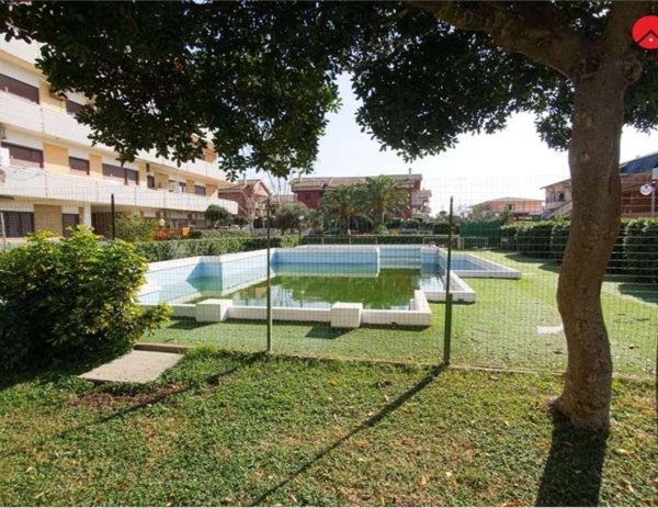 appartamento in vendita ad Ardea in zona Marina di Ardea