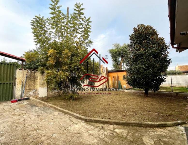casa indipendente in vendita ad Ardea in zona Colle Romito