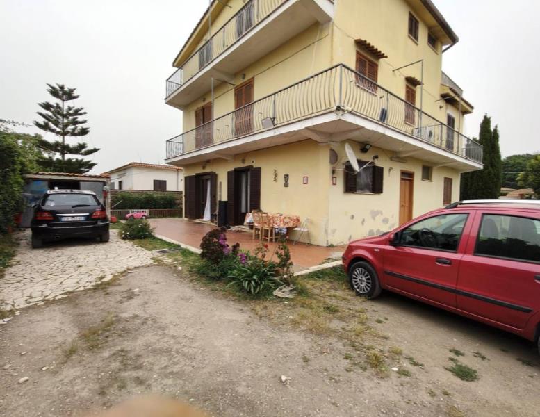 appartamento in vendita ad Ardea in zona Nuova Florida