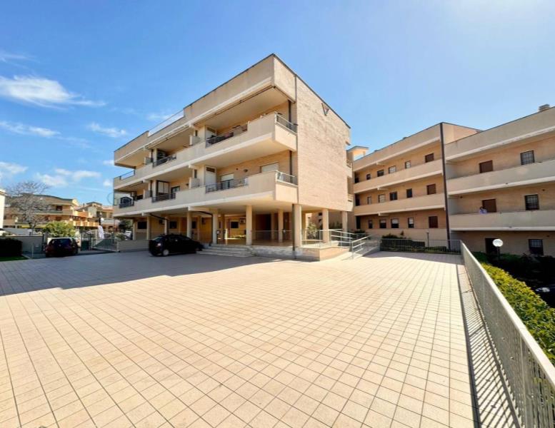 appartamento in vendita ad Ardea