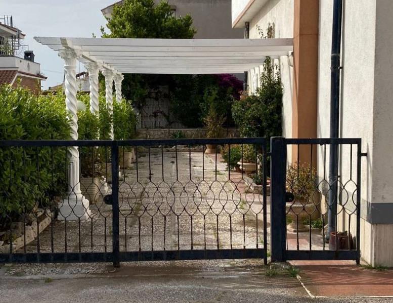 casa indipendente in vendita ad Ardea