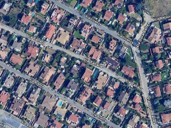 casa indipendente in vendita ad Ardea in zona Nuova California